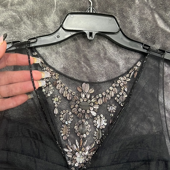 Adrianna-Papell rosette mesh Jewels illusion Neckline long gown - Picture 13 of 13